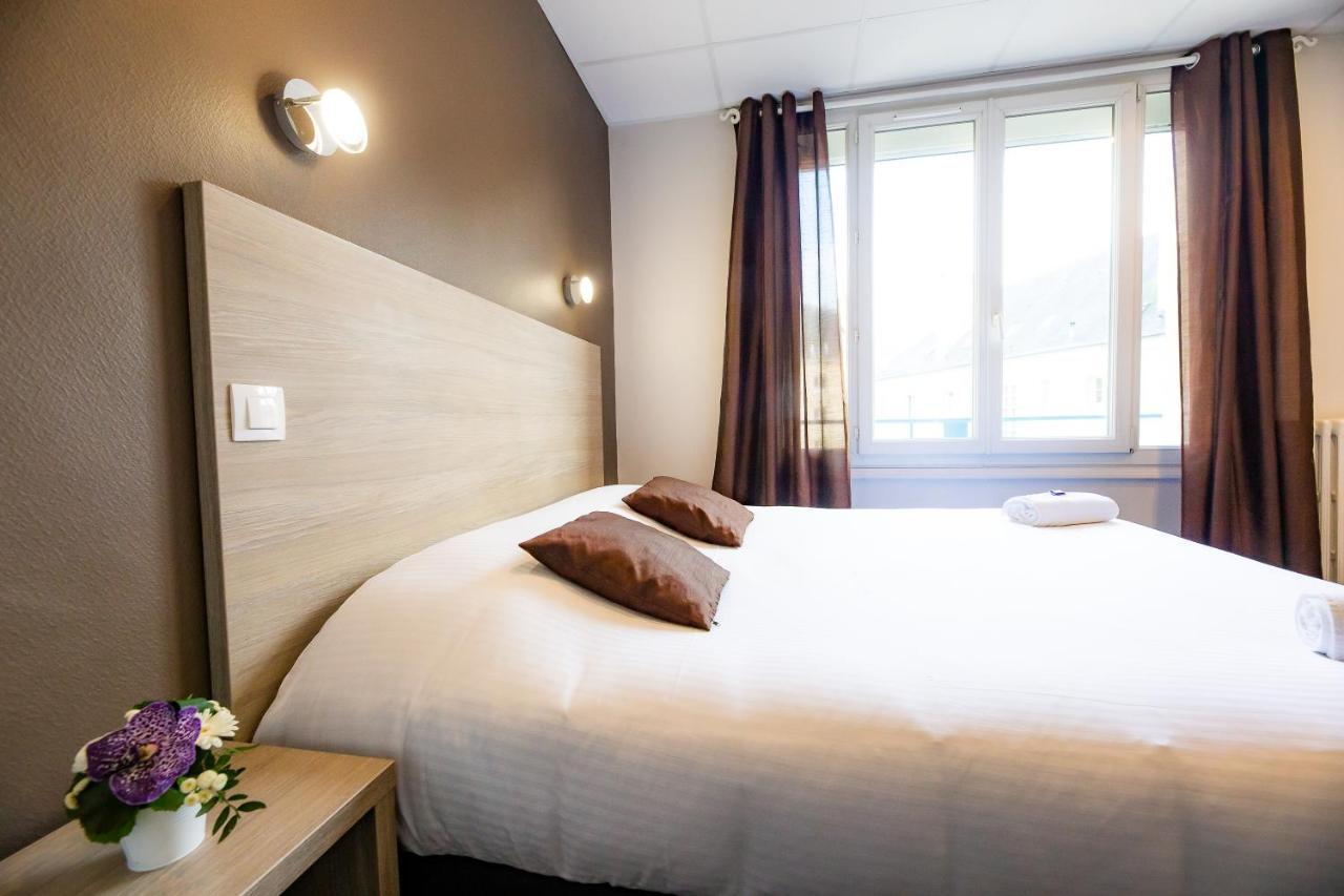 קאין Logis Hotel Du Chateau מראה חיצוני תמונה
