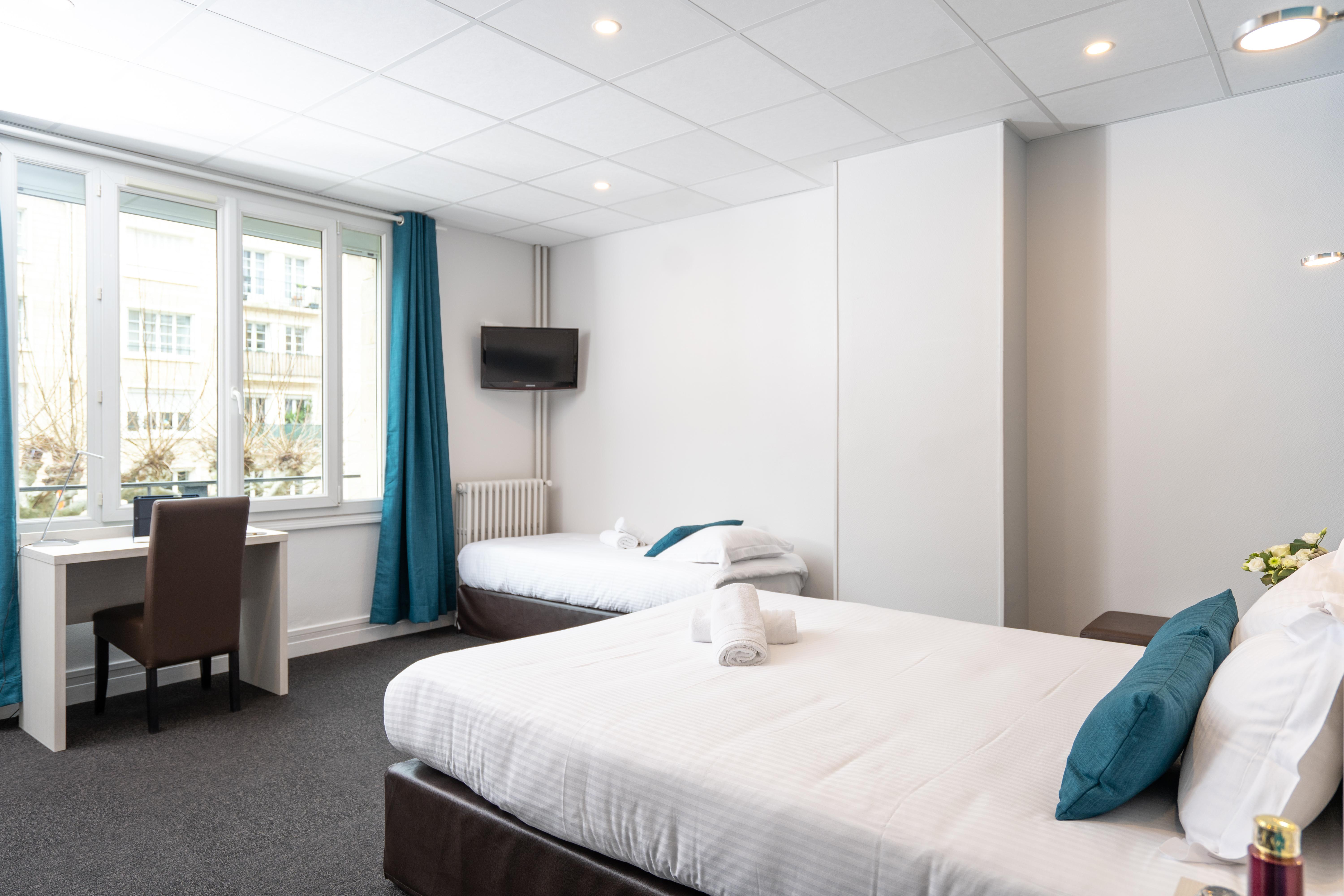 קאין Logis Hotel Du Chateau מראה חיצוני תמונה