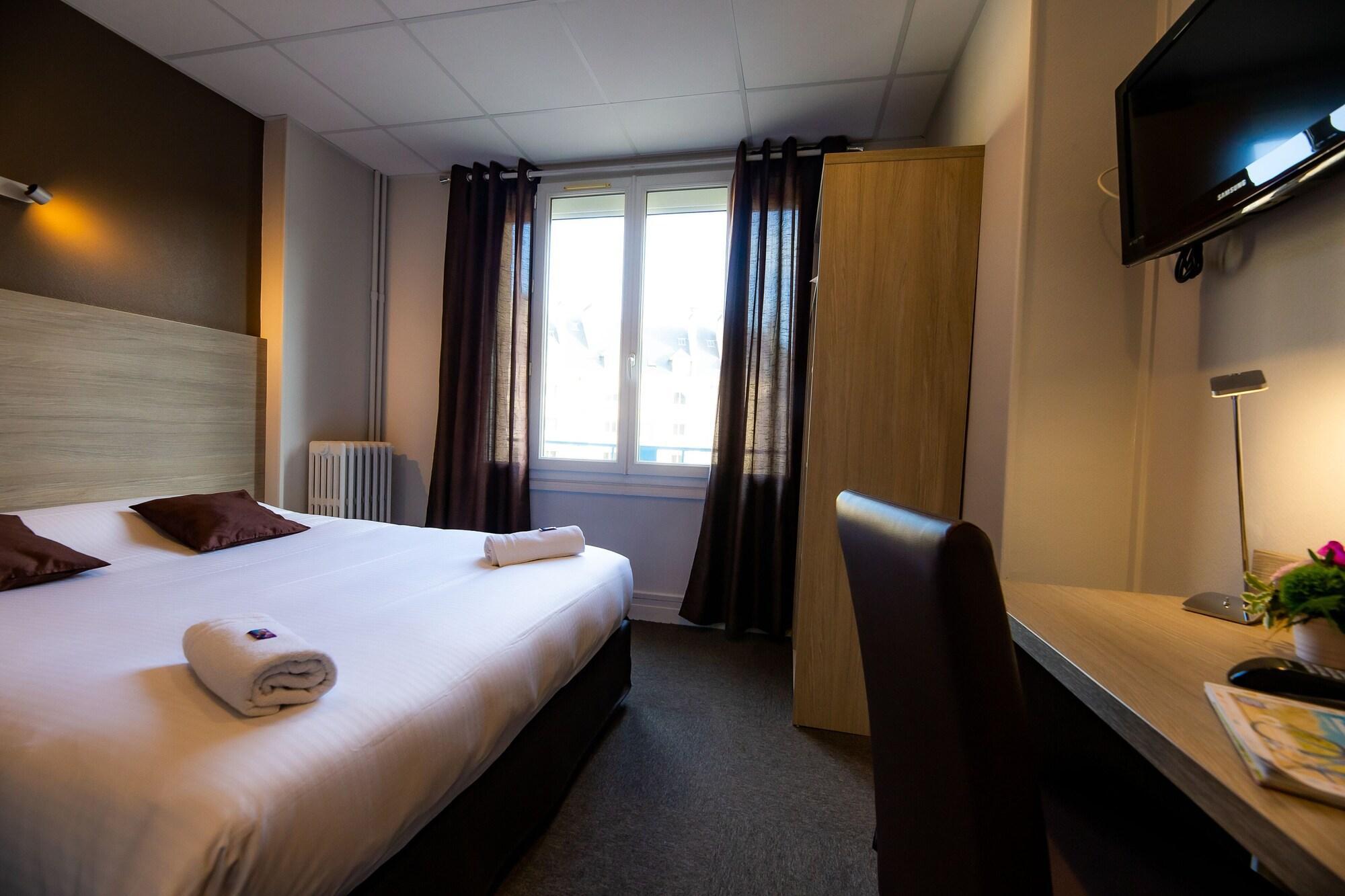 קאין Logis Hotel Du Chateau מראה חיצוני תמונה
