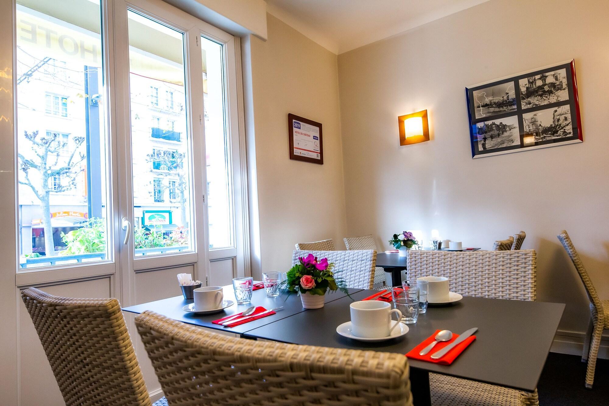 קאין Logis Hotel Du Chateau מראה חיצוני תמונה