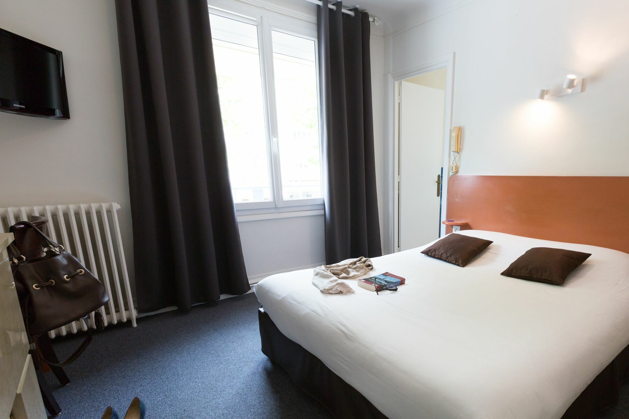 קאין Logis Hotel Du Chateau מראה חיצוני תמונה