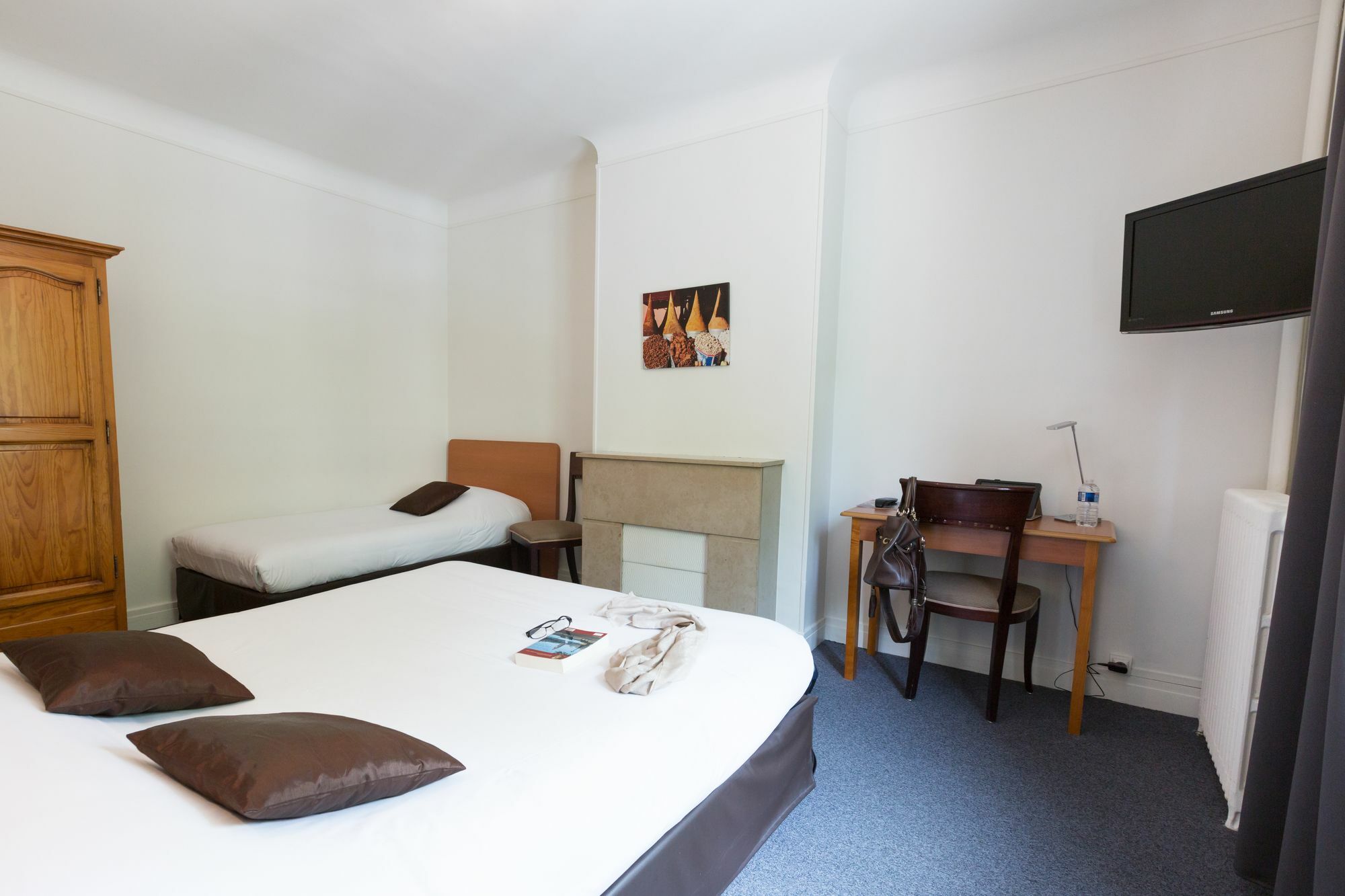 קאין Logis Hotel Du Chateau מראה חיצוני תמונה